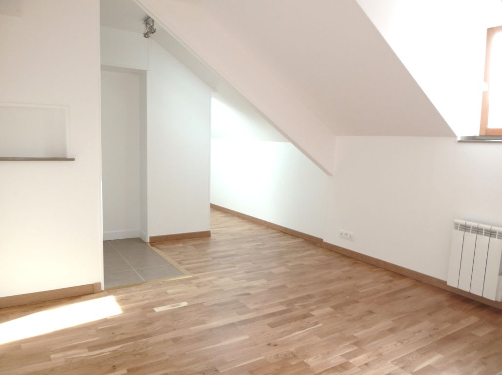 Location Appartement 2 Pièces 32 m² Le Vésinet