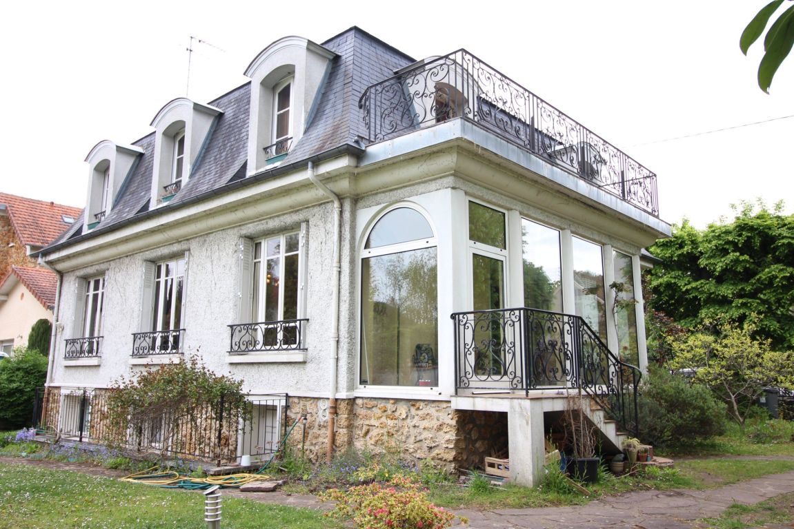 Vente Maison 8 Pièces 200 m² Le Vésinet