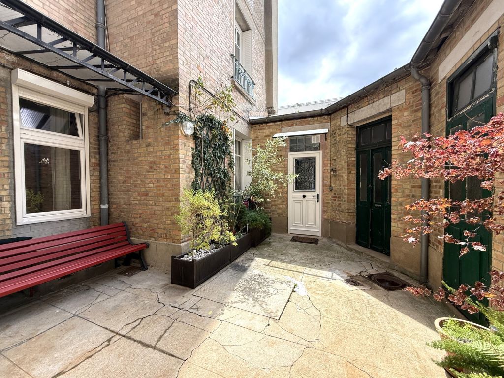 apartment 3 rooms for sale on LE VESINET (78110) - See details