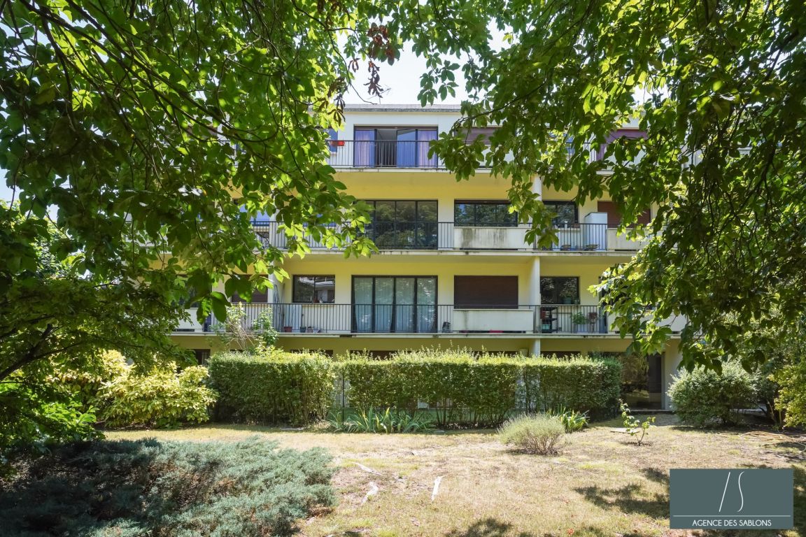 appartement 5 Pièces en location sur LE VESINET (78110) - Plus de details
