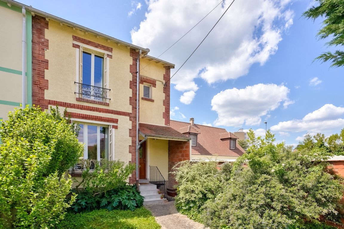 maison 4 Pièces en vente sur CHATOU (78400) - Plus de details